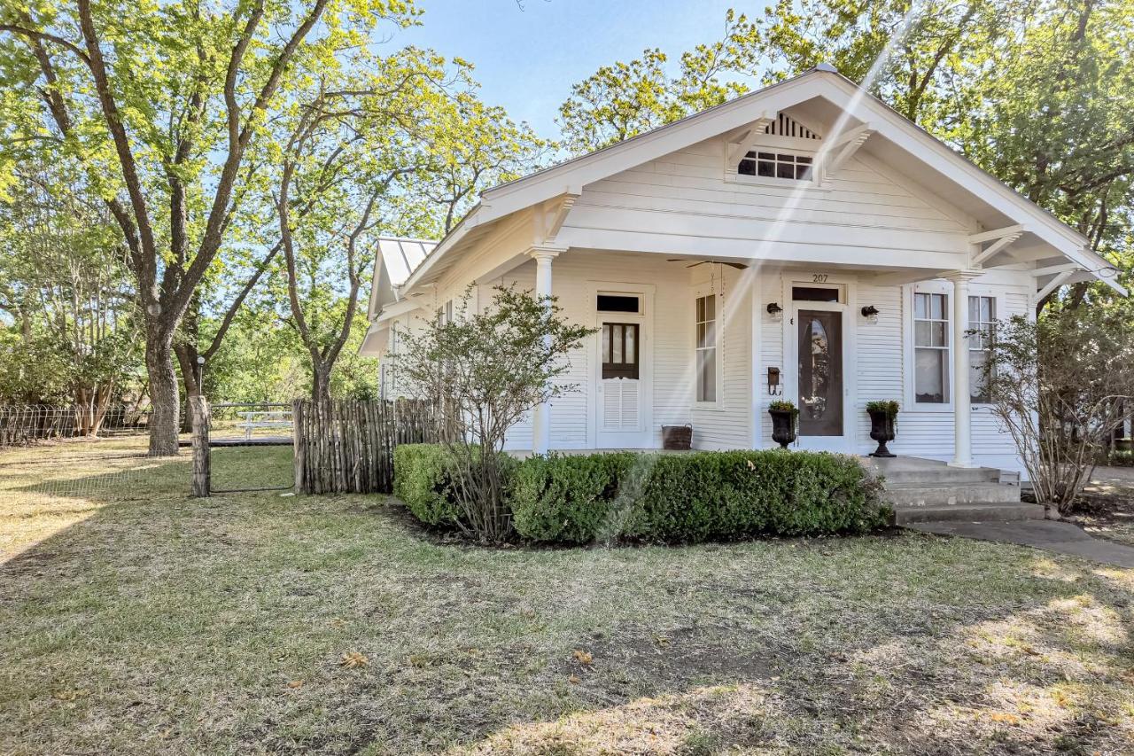 Liberty Creek Villa Fredericksburg Bagian luar foto