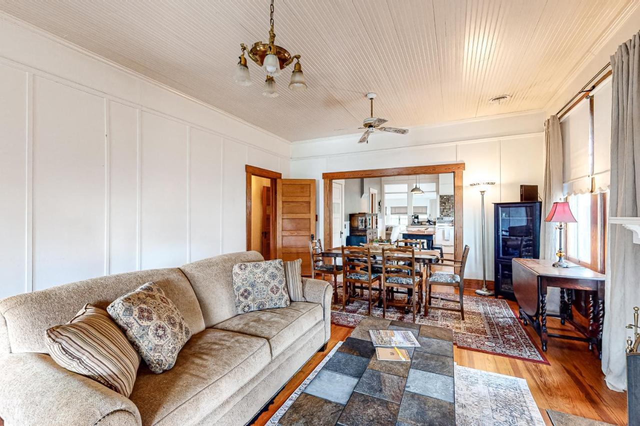 Liberty Creek Villa Fredericksburg Bagian luar foto