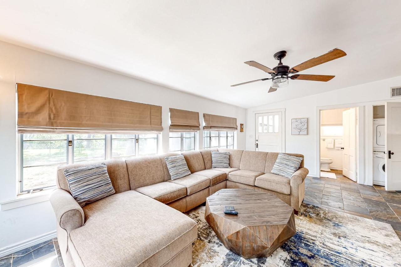 Liberty Creek Villa Fredericksburg Bagian luar foto